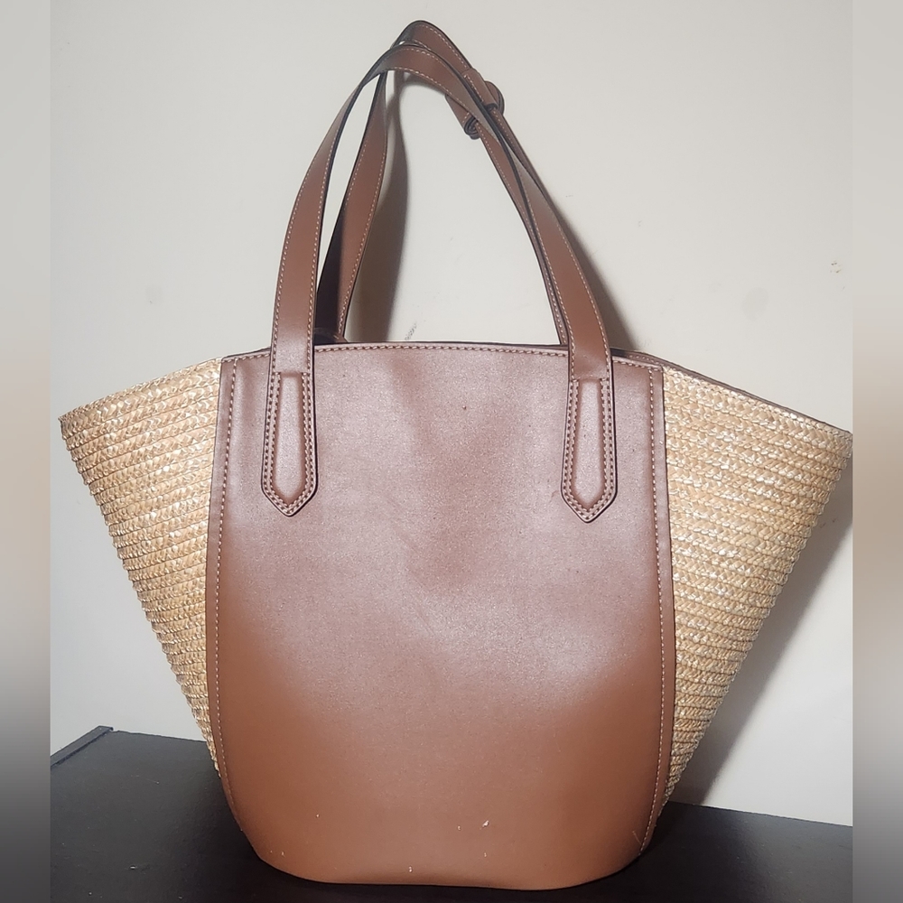 Michael Kors Portia Large Carryall Tote Grab Bucket Bag - Picture 2 of 7